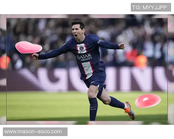 足球明星的场上怪癖揭秘：那些让人哭笑不得的独特习惯与信仰